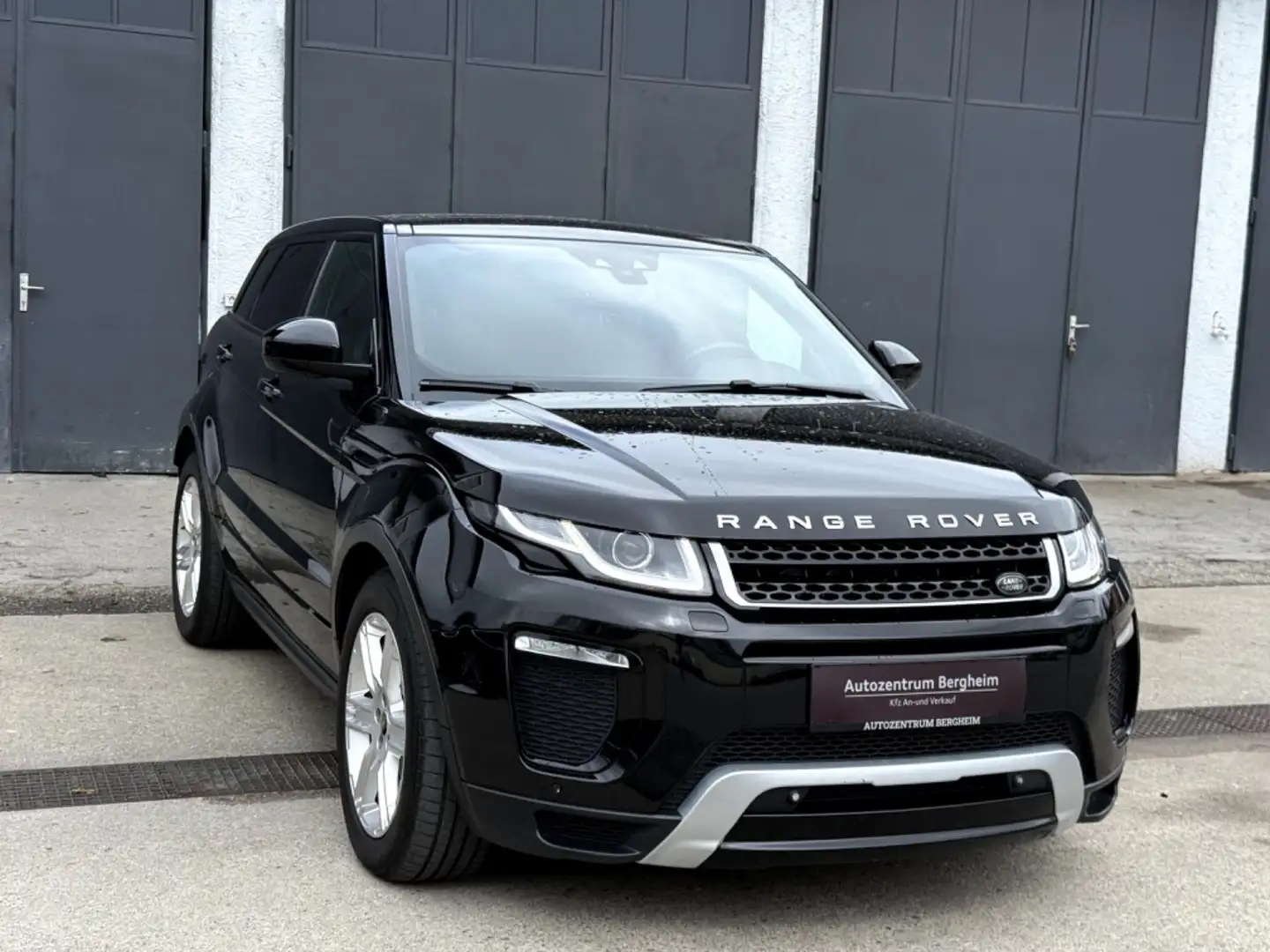 Land Rover Range Rover Evoque SE Dynamic 2,0 TD4 Aut. Schwarz - 2