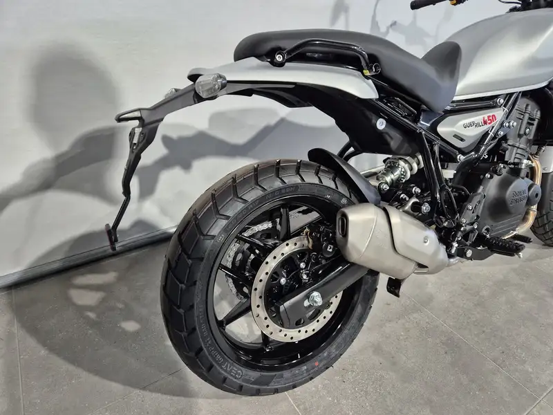 Royal Enfield GUERRILLA 450 - foto 5