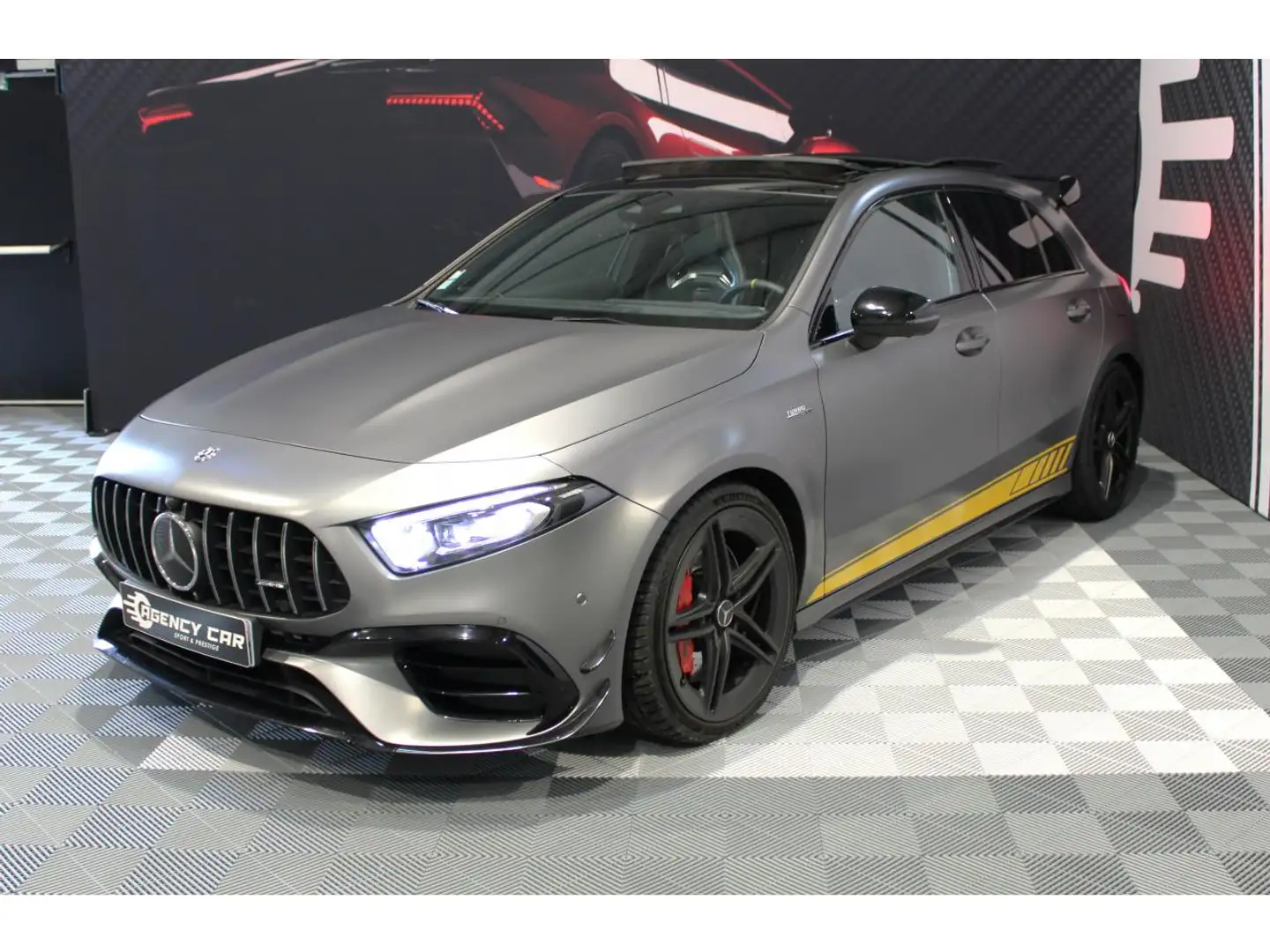 Mercedes-Benz A 45 AMG A 45 S AMG 421cv - BV Speedshift 4-Matic+ entretien Mercedes Grau - 2