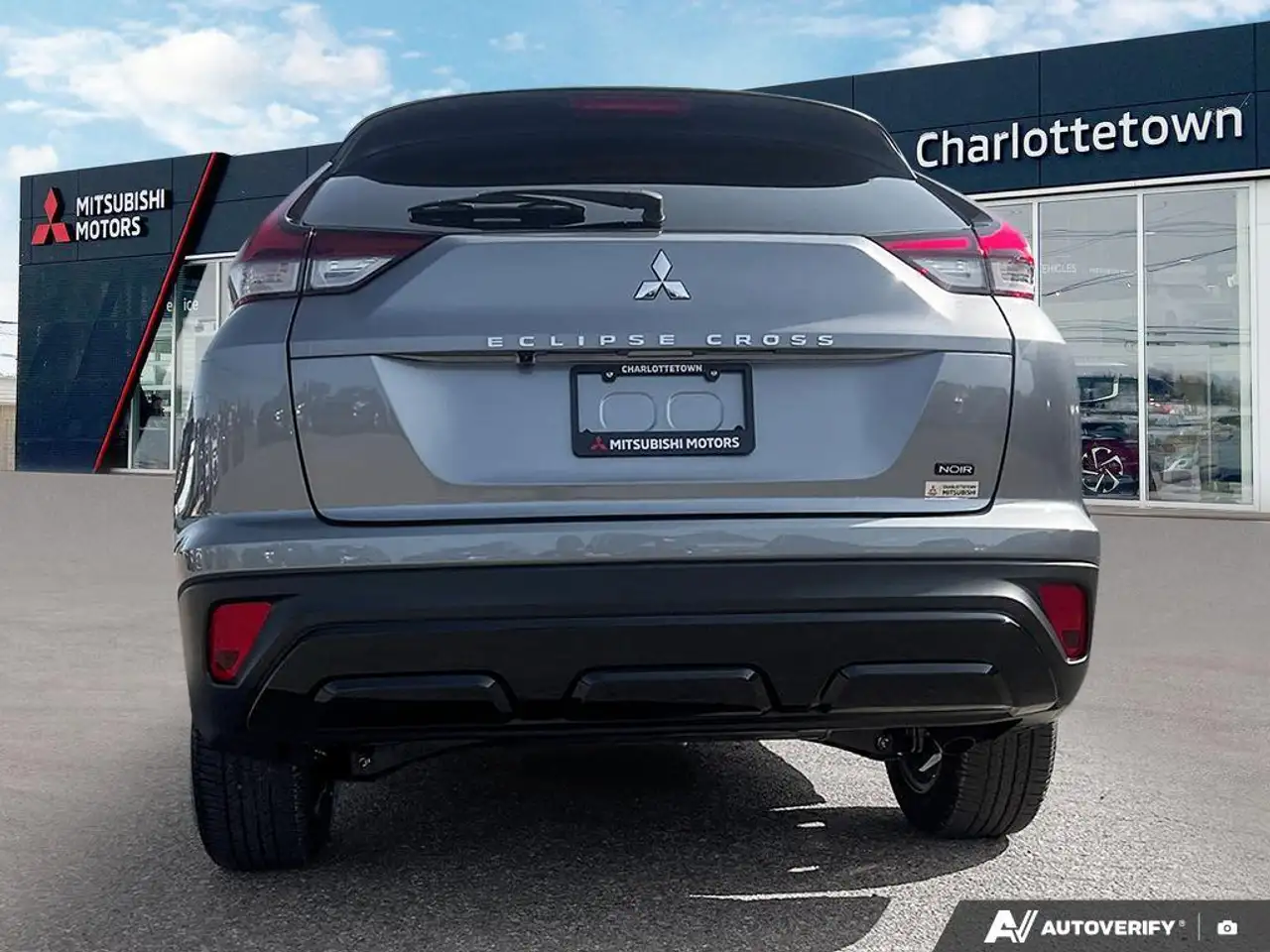 Mitsubishi Eclipse Cross снимка Mitsubishi Eclipse Cross