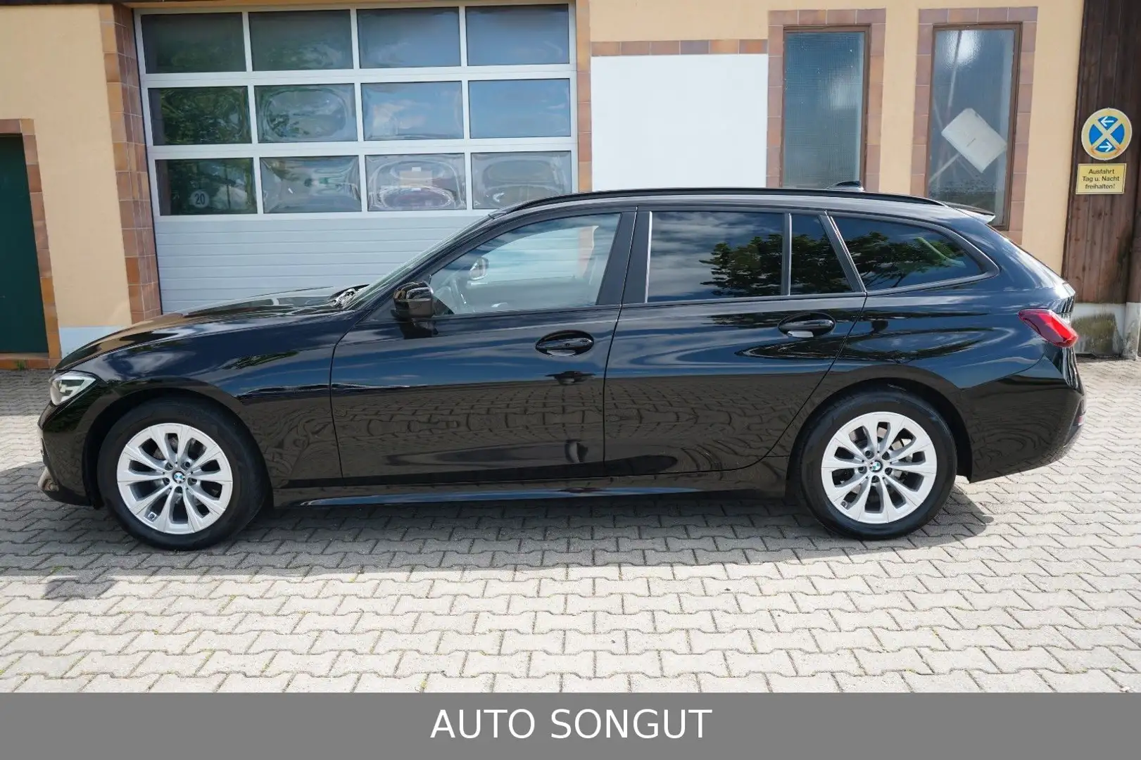 BMW 320 d Touring *1.HAND*VIRTUAL*LED*LEDER*STANDHZ.* Noir - 2