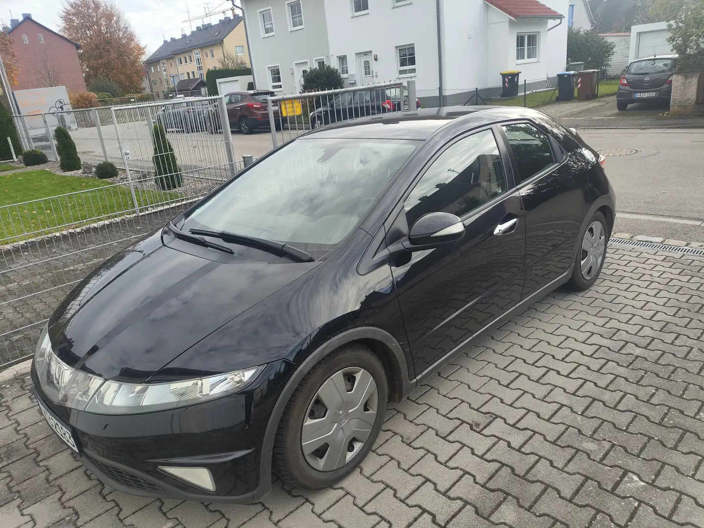 Honda Civic Civic 1.8i-VTEC Comfort Černá - 2