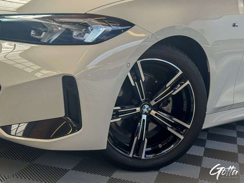 Photo du véhicule BMW 320