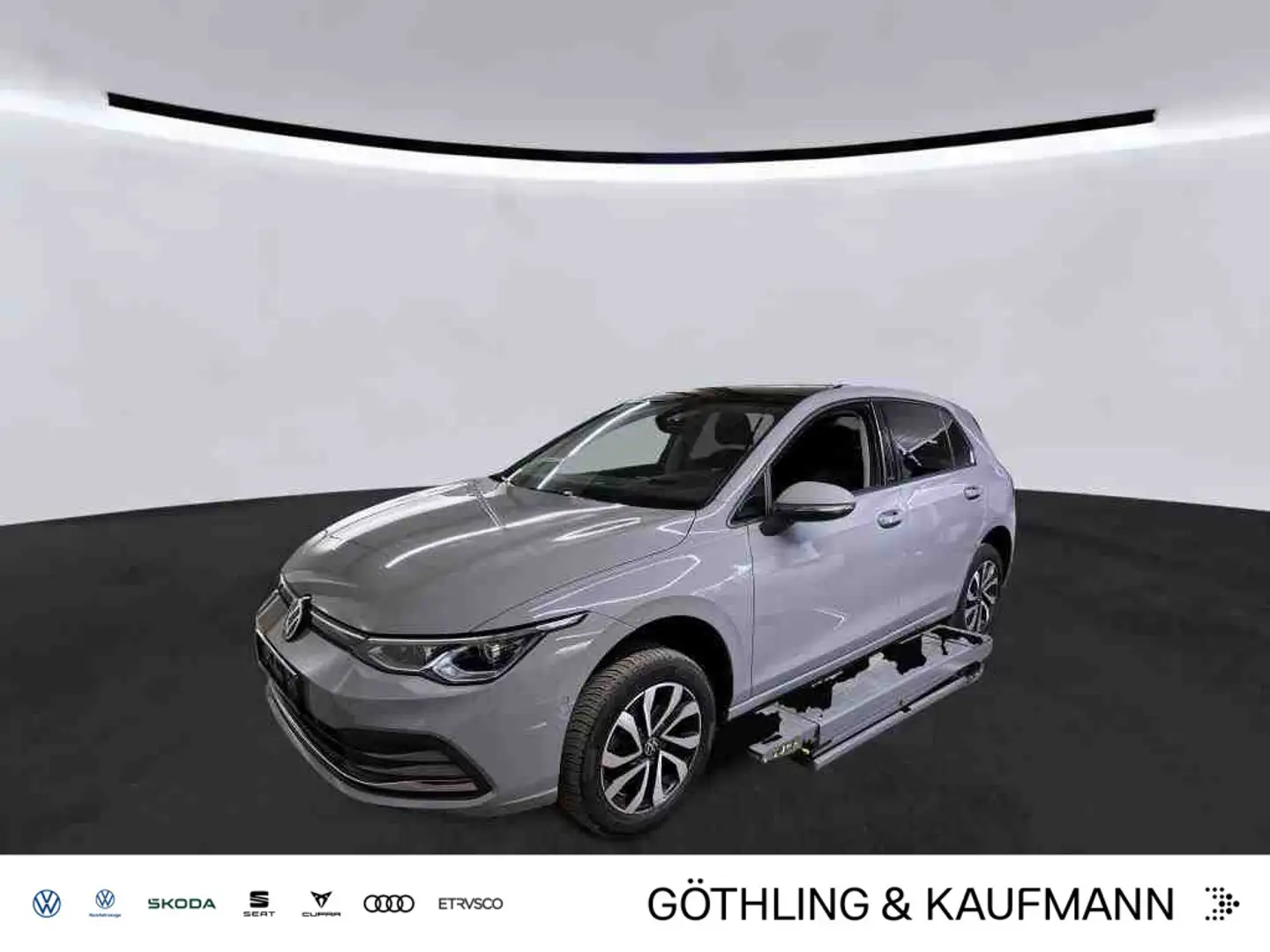 Volkswagen Golf ACTIVE 2.0TDI DSG*NAVI*PANO*AHK*KAM*HUD*AC Grau - 1