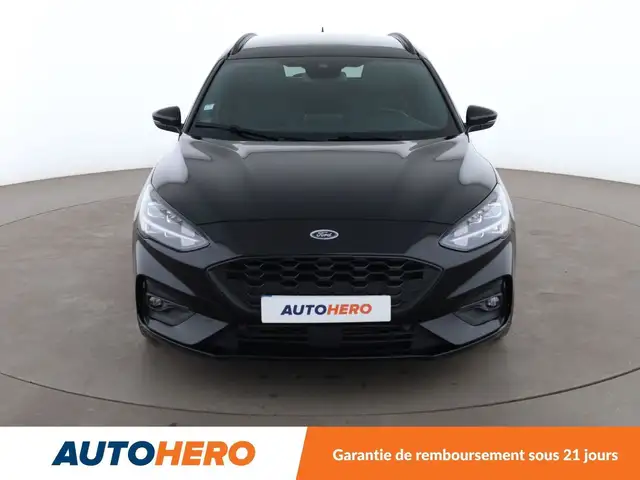 Ford Focus view 9