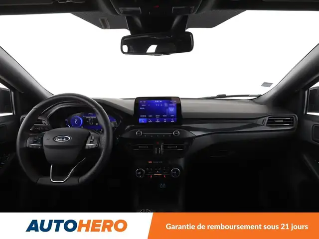 Ford Focus view 14