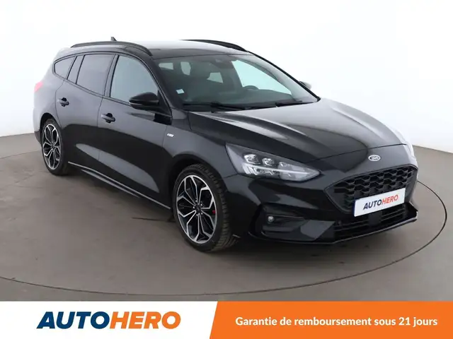 Ford Focus view 8