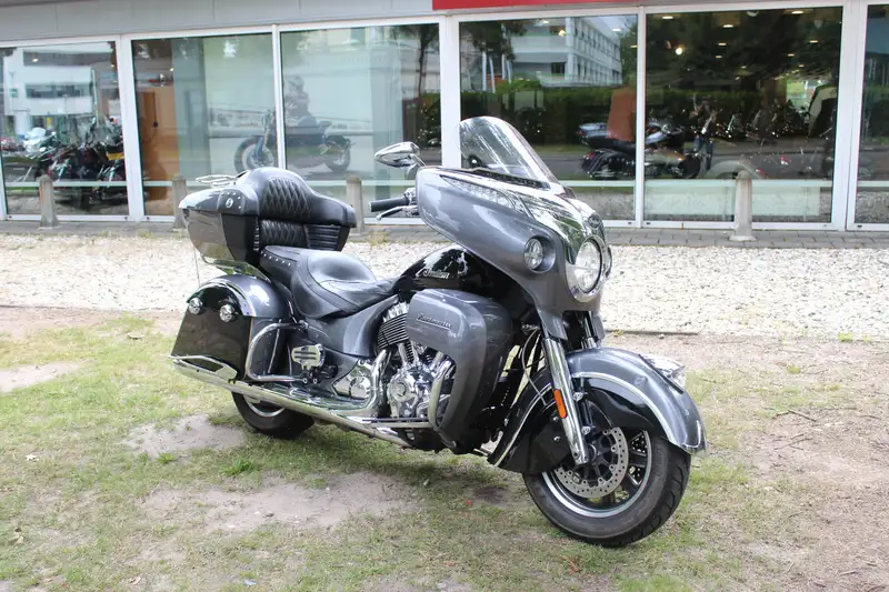 Indian Roadmaster - foto 8