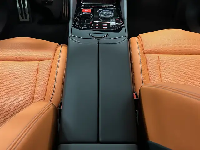BMW M5 view 22
