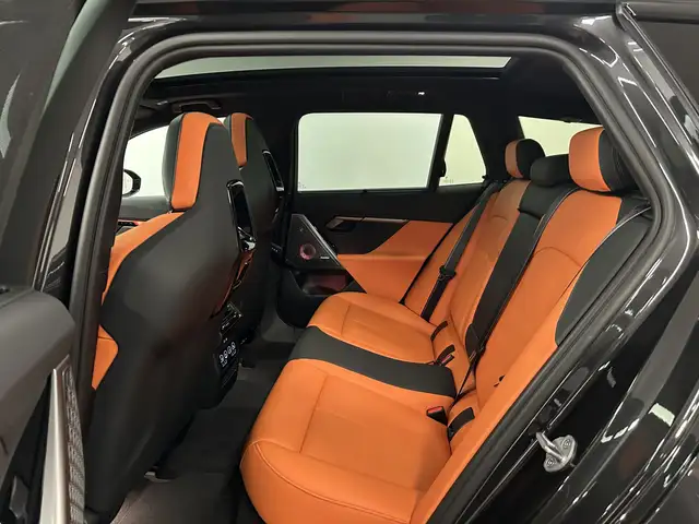 BMW M5 view 18