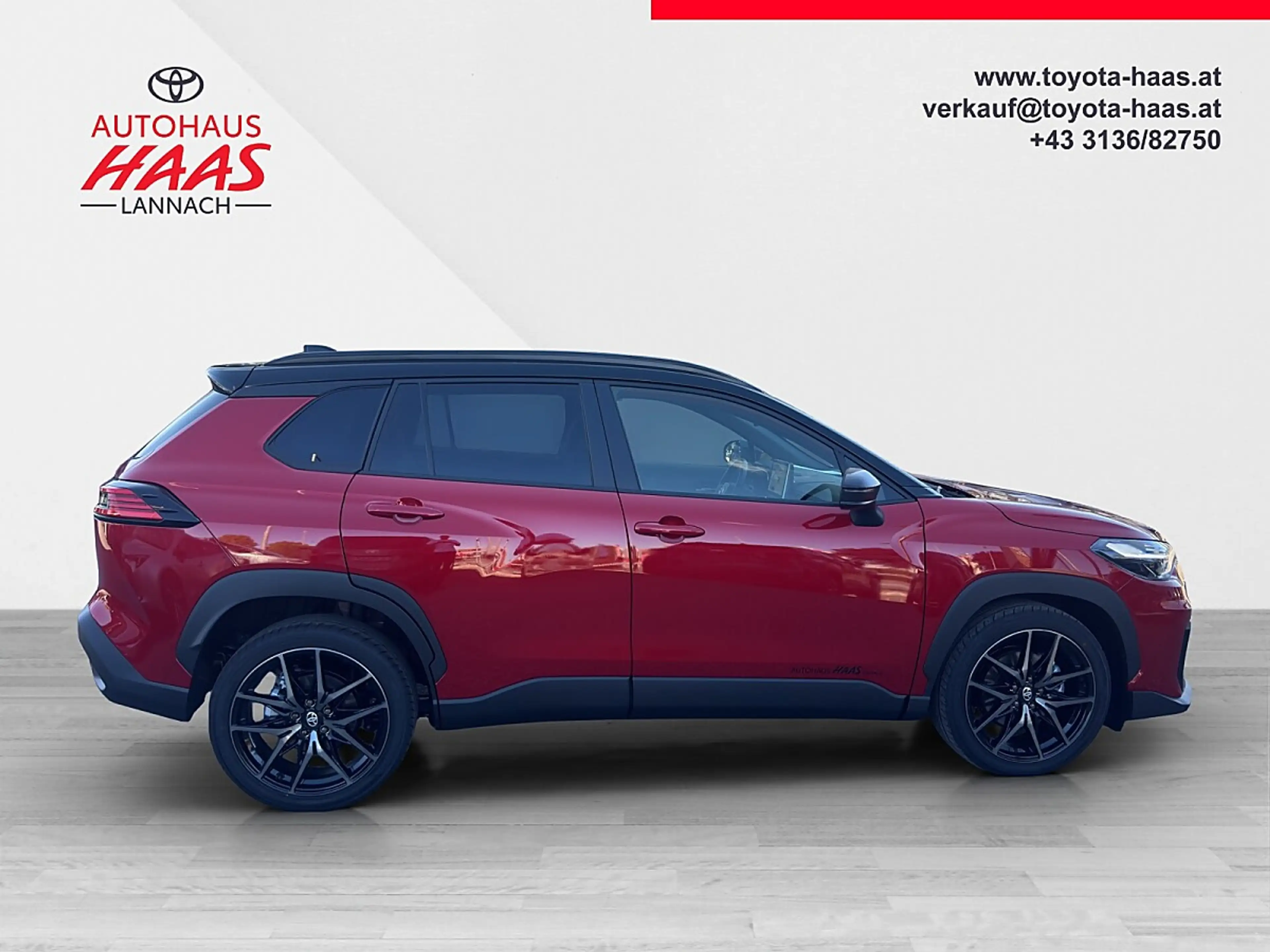 Toyota Corolla Cross 2,0 Hybrid GR Sport AWD — photo 6