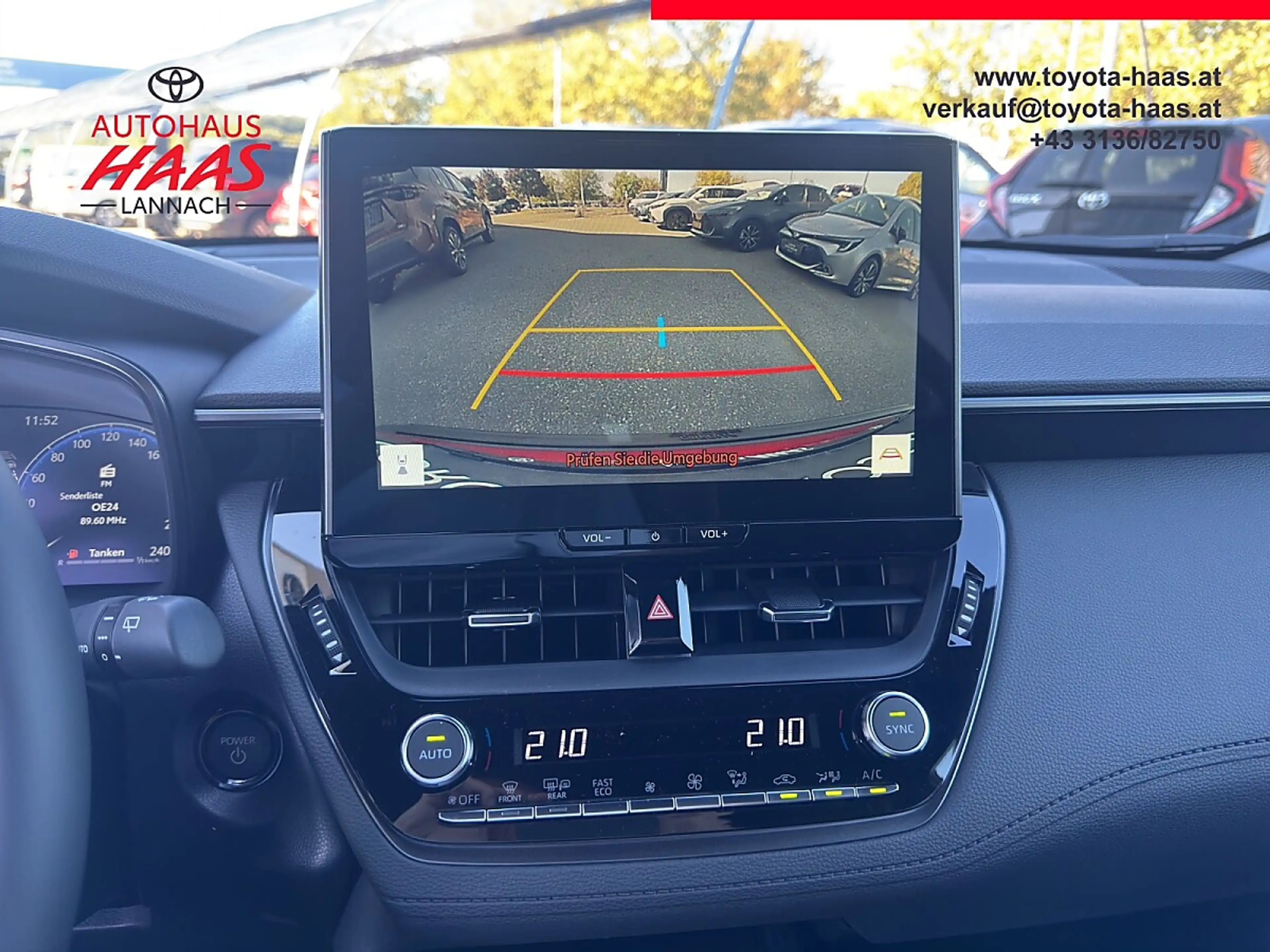 Toyota Corolla Cross 2,0 Hybrid GR Sport AWD — photo 15