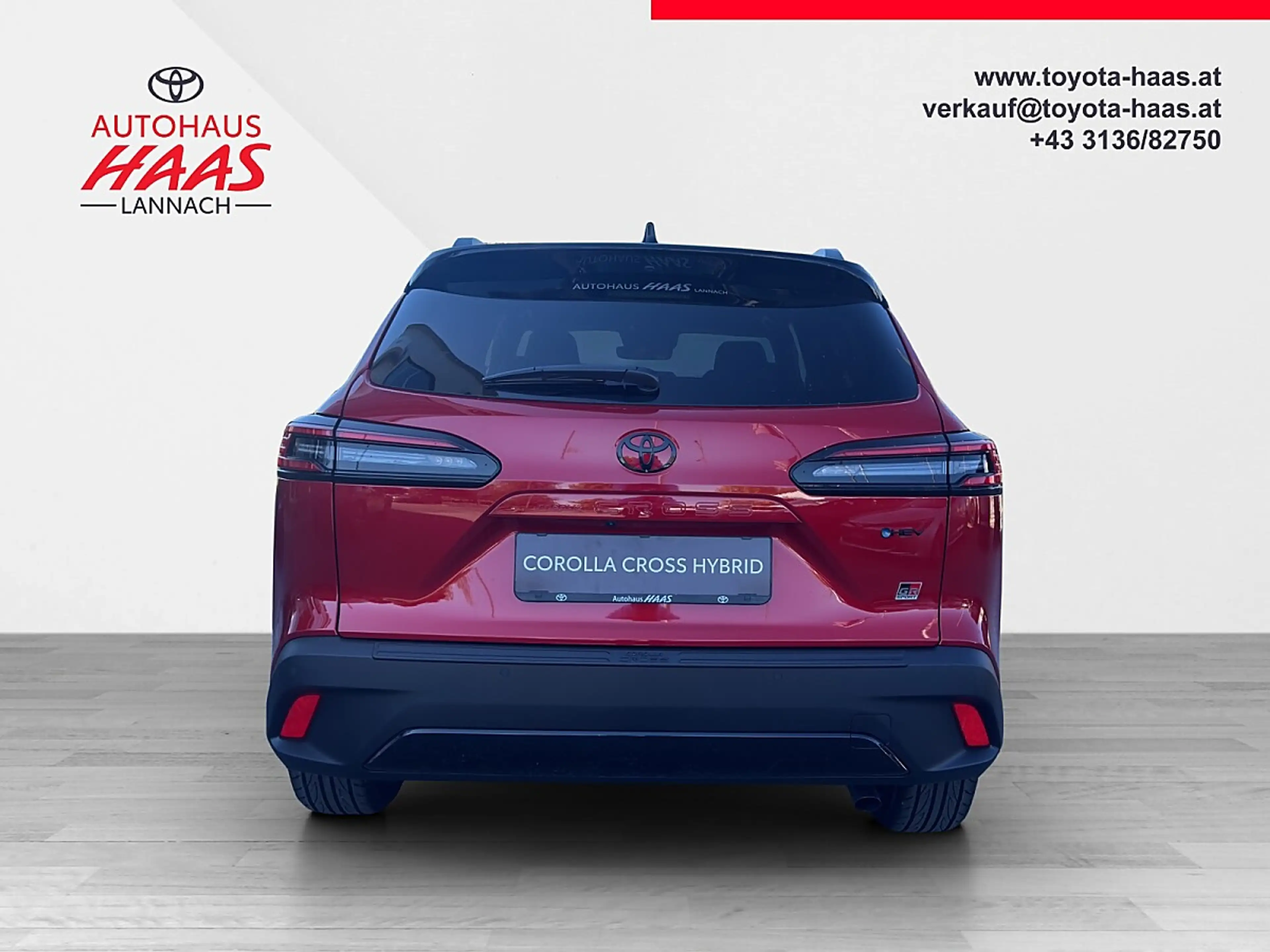 Toyota Corolla Cross 2,0 Hybrid GR Sport AWD — photo 4