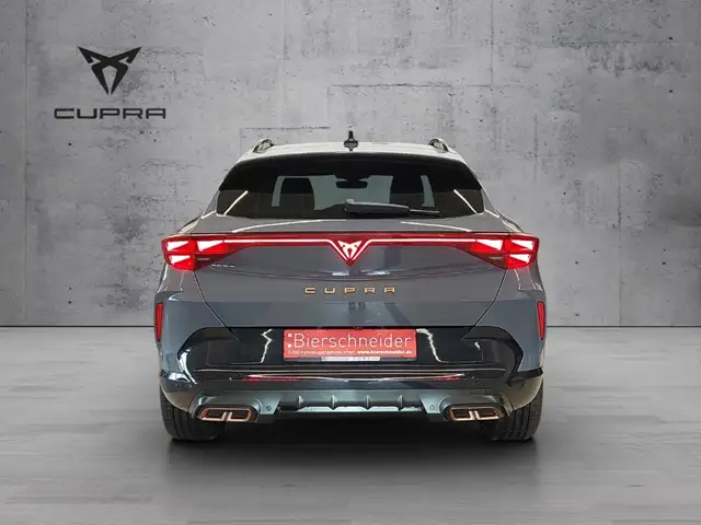 Cupra Formentor view 9