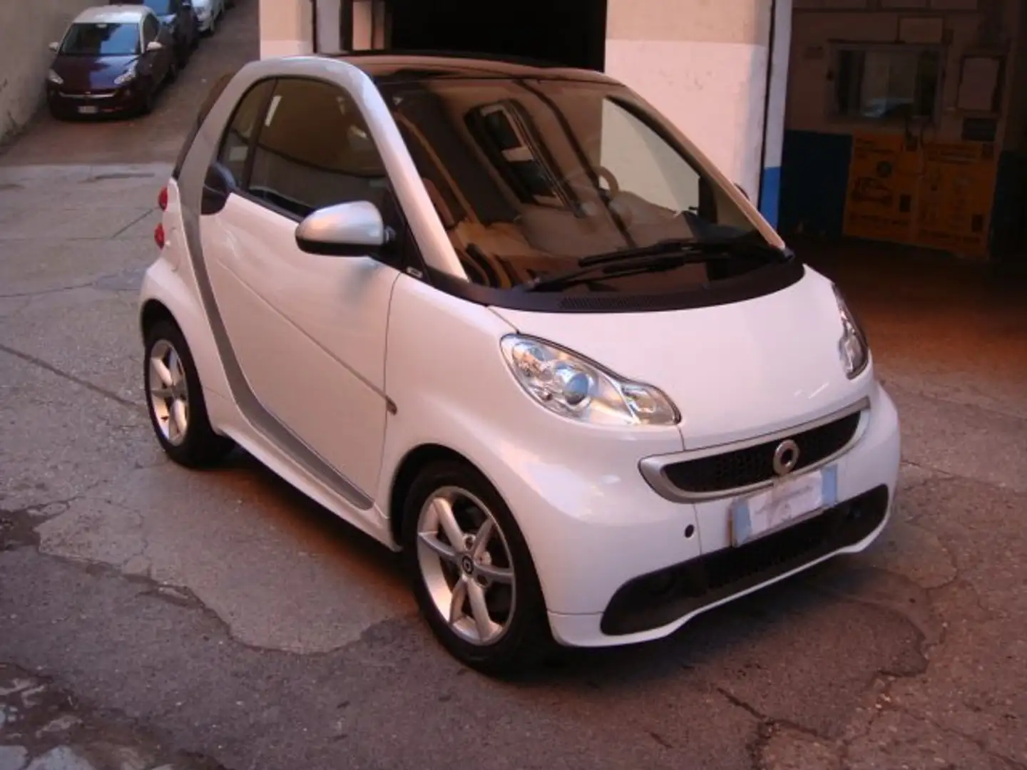 smart forTwo Fortwo 1.0 mhd Pulse 71cv FL Blanco - 1