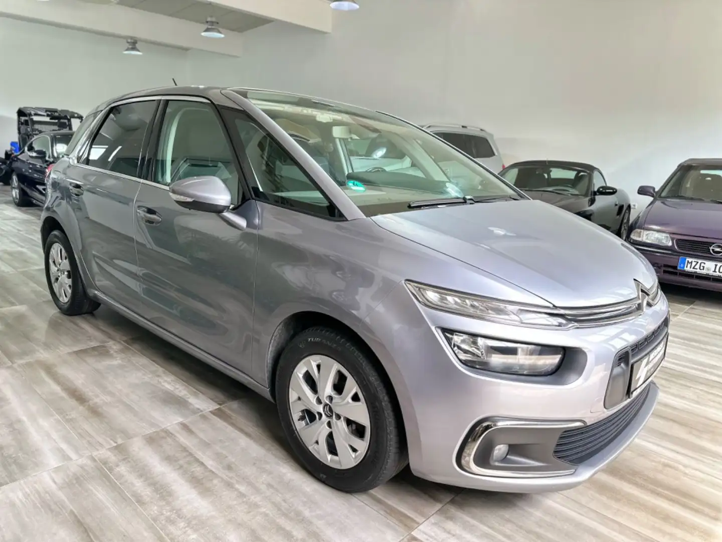 Citroen C4 SpaceTourer *LED*SHZ*PDC*Navi*8-fach bereift* Argent - 2