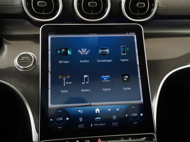 Mercedes-Benz C-Class view 12