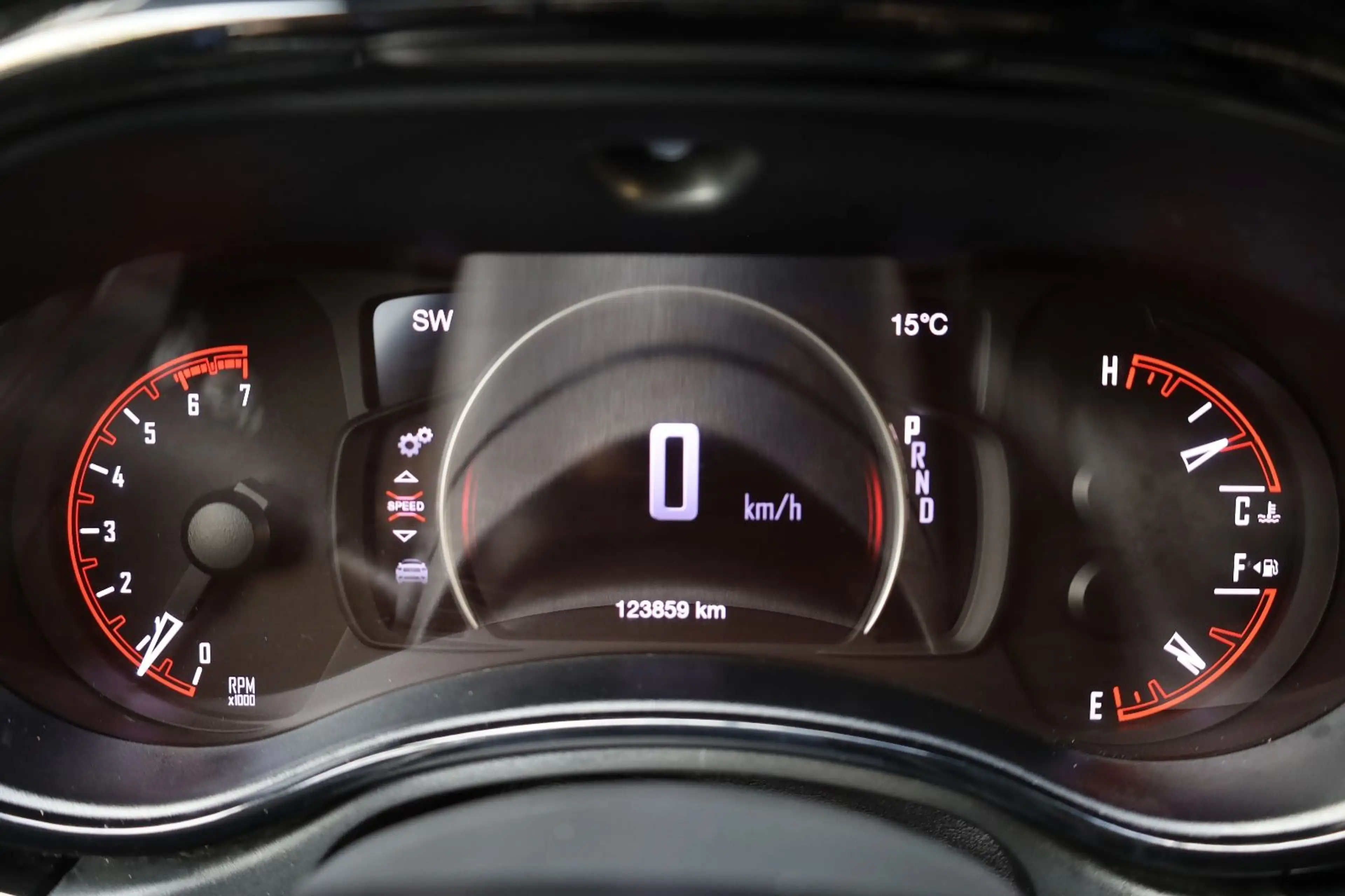 Dodge Durango 5.7 R/T/BRCGAS/4xSHZ/TOTW/KAMERA/AHK/R20 — photo 13
