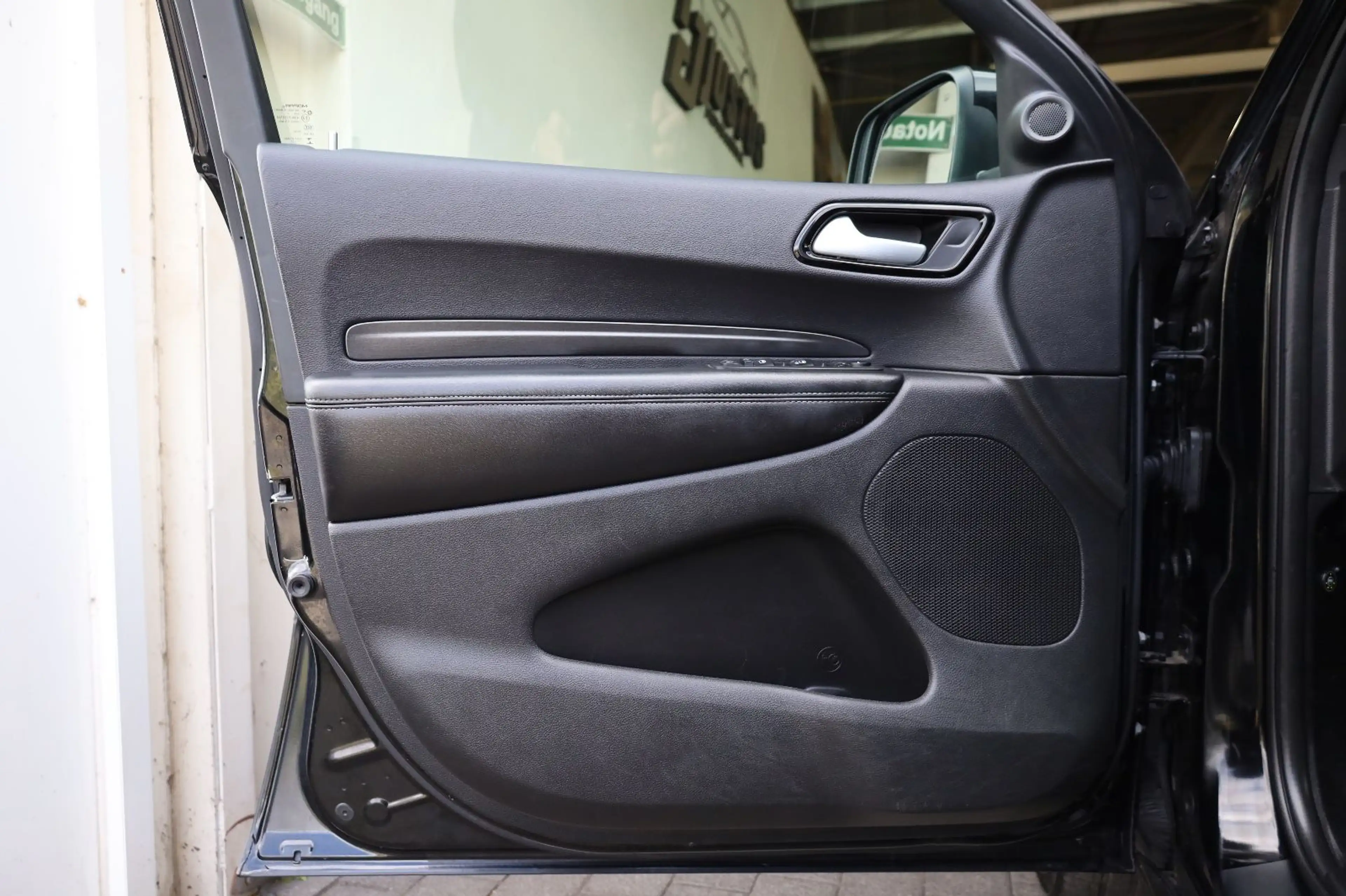 Dodge Durango 5.7 R/T/BRCGAS/4xSHZ/TOTW/KAMERA/AHK/R20 — photo 10