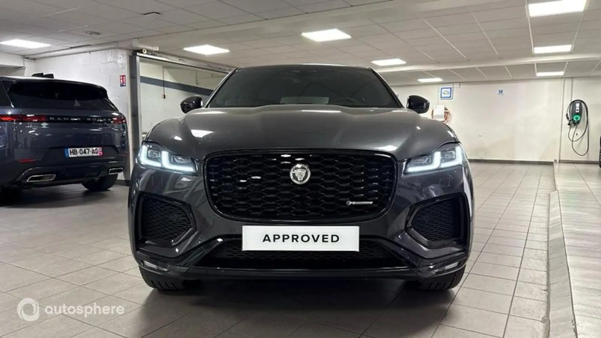 Jaguar F-Pace P400e Plug-in-Hybrid R-Dynamic SE BVA8 AWD - 2