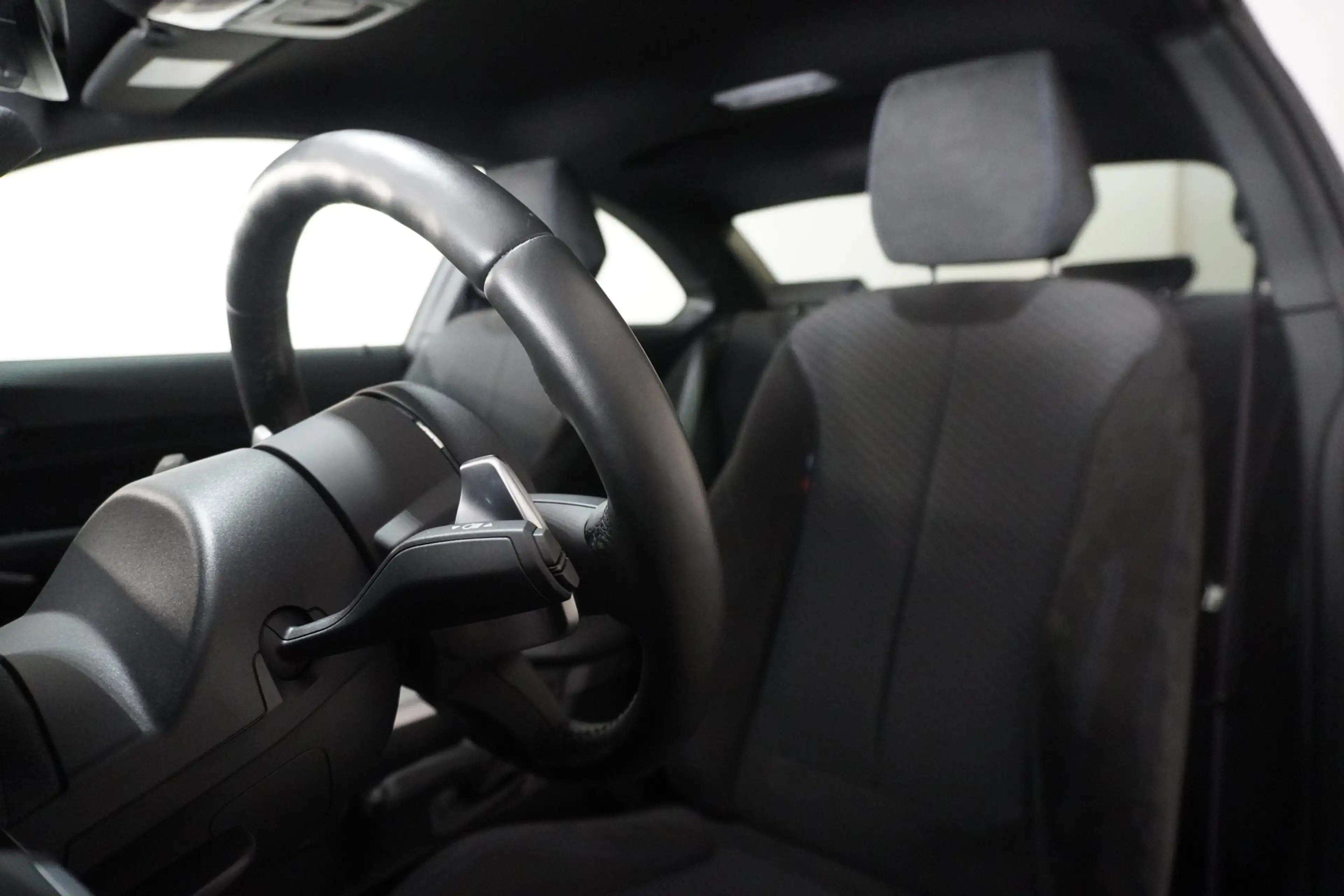 BMW 240 M240i xDrive — photo 7