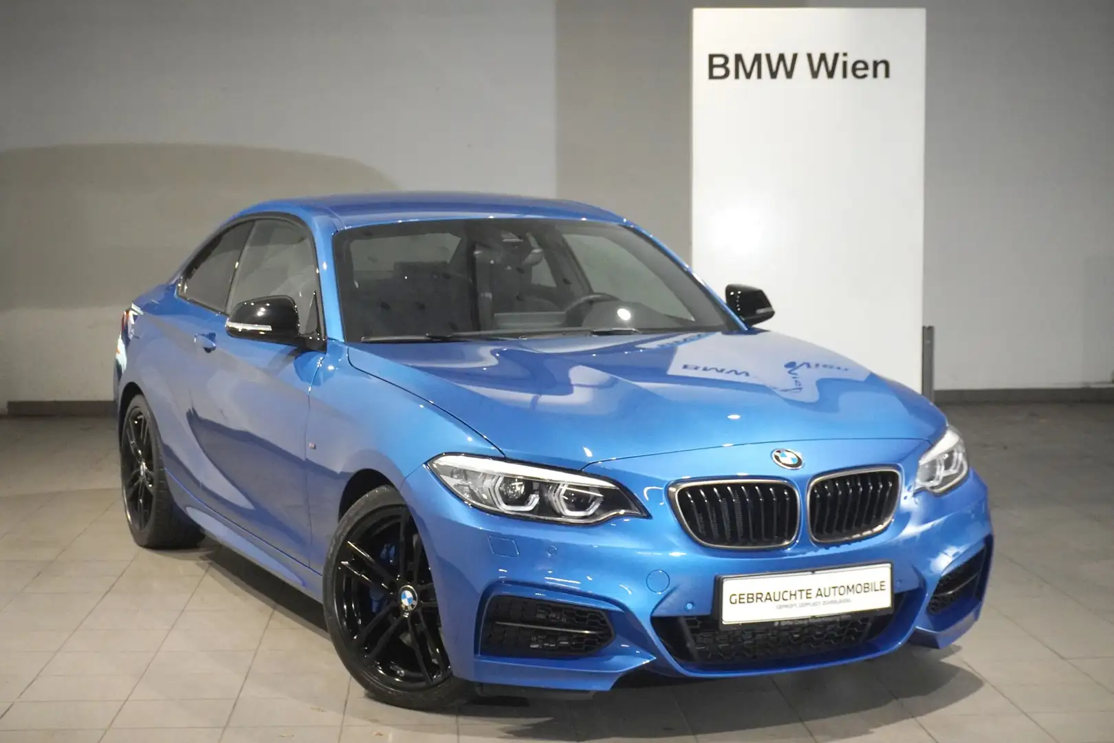 BMW 240 M240i xDrive Blau - 1