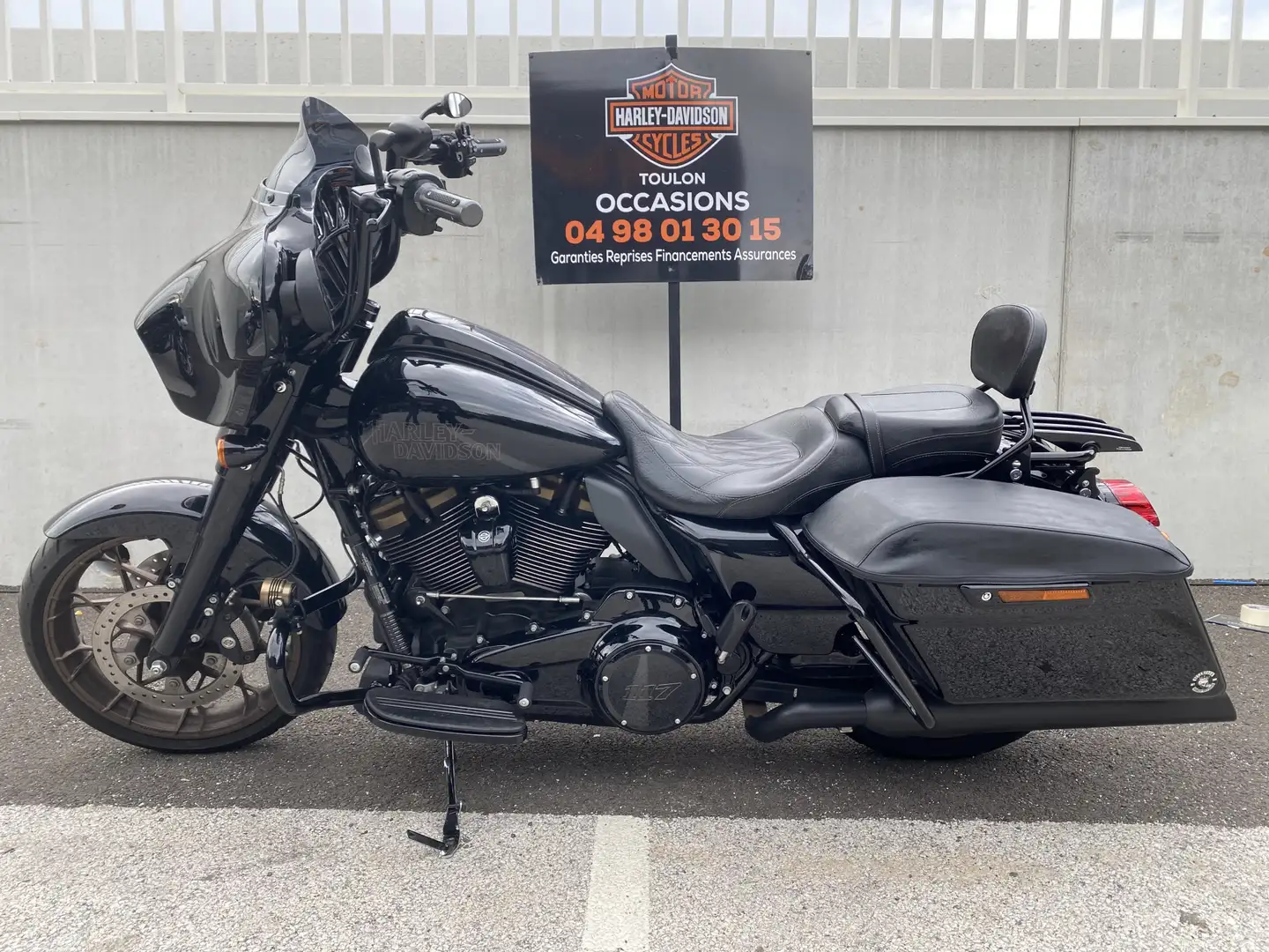 Harley-Davidson Street Glide Zwart - 2