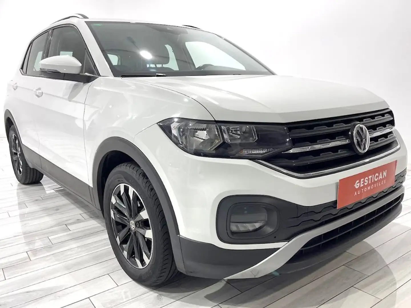 Volkswagen T-Cross 1.0 TSI Advance Weiß - 2