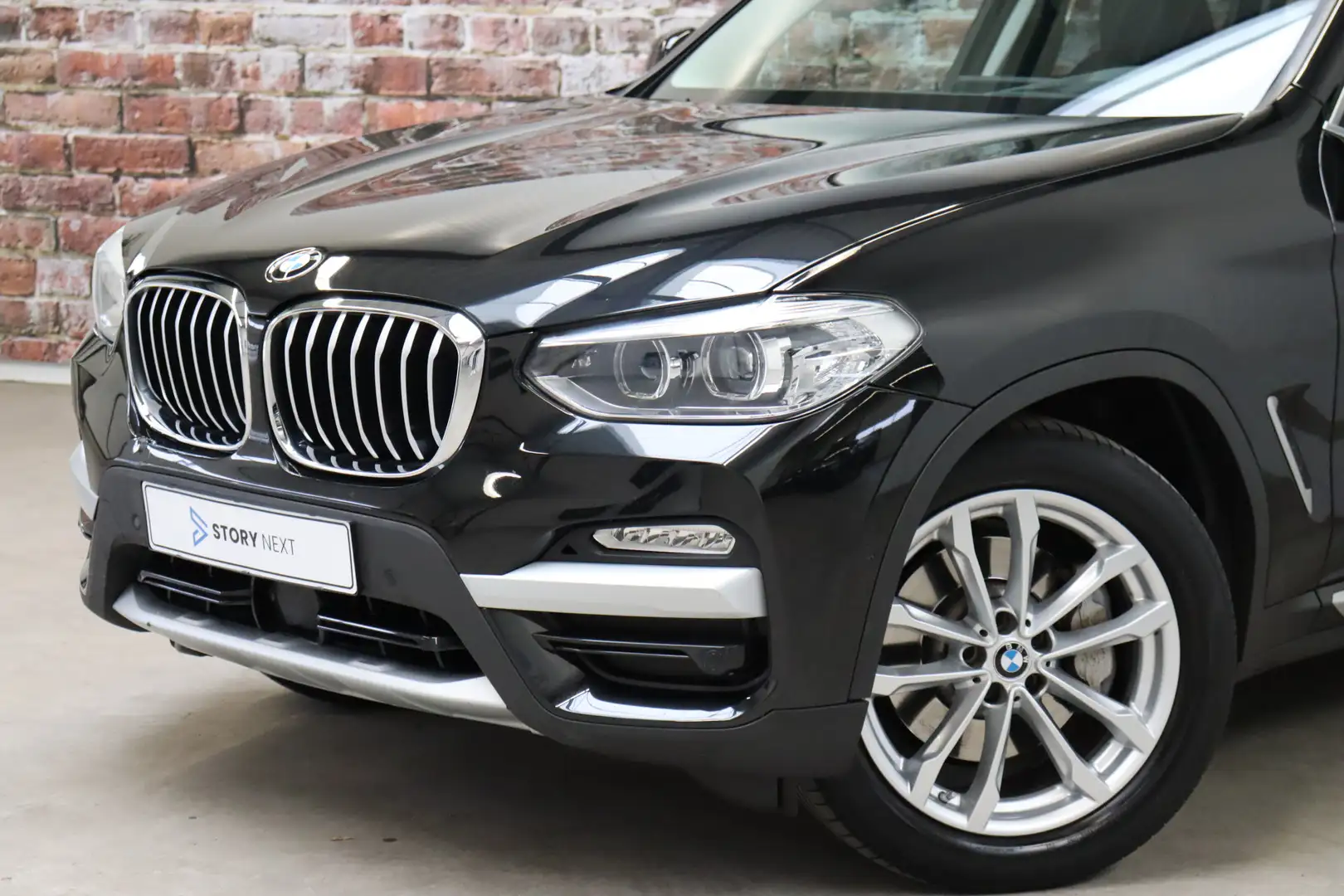 BMW X3 xDrive30i High Executive xLine Automaat / Panorama Noir - 2