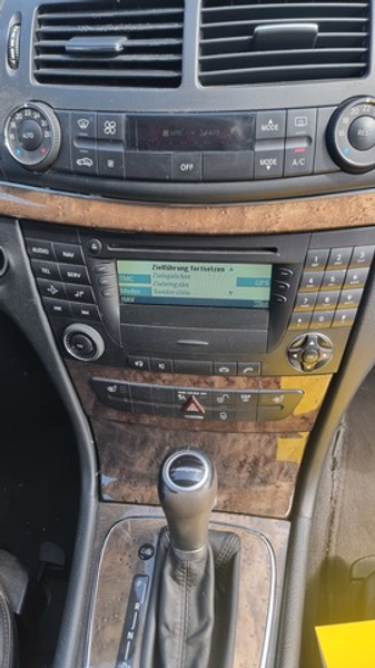Mercedes-Benz E 200 KOMPRESSOR T AVANTGARDE — photo 4
