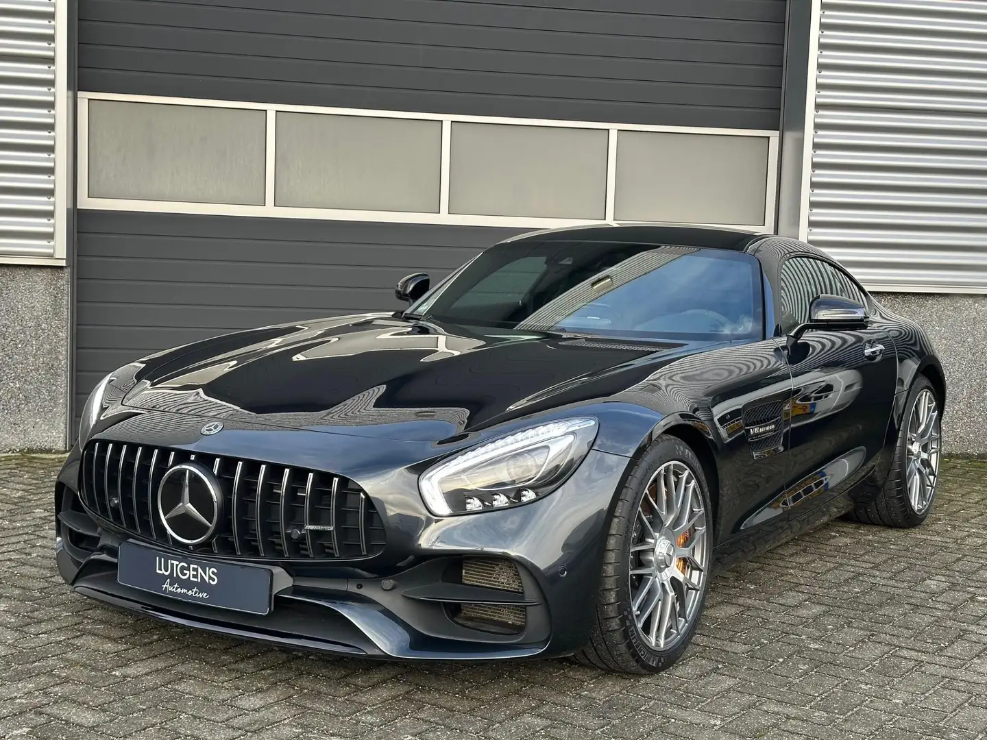 Mercedes-Benz AMG GT 4.0 S Keramische Remmen Panoramadak Gris - 2
