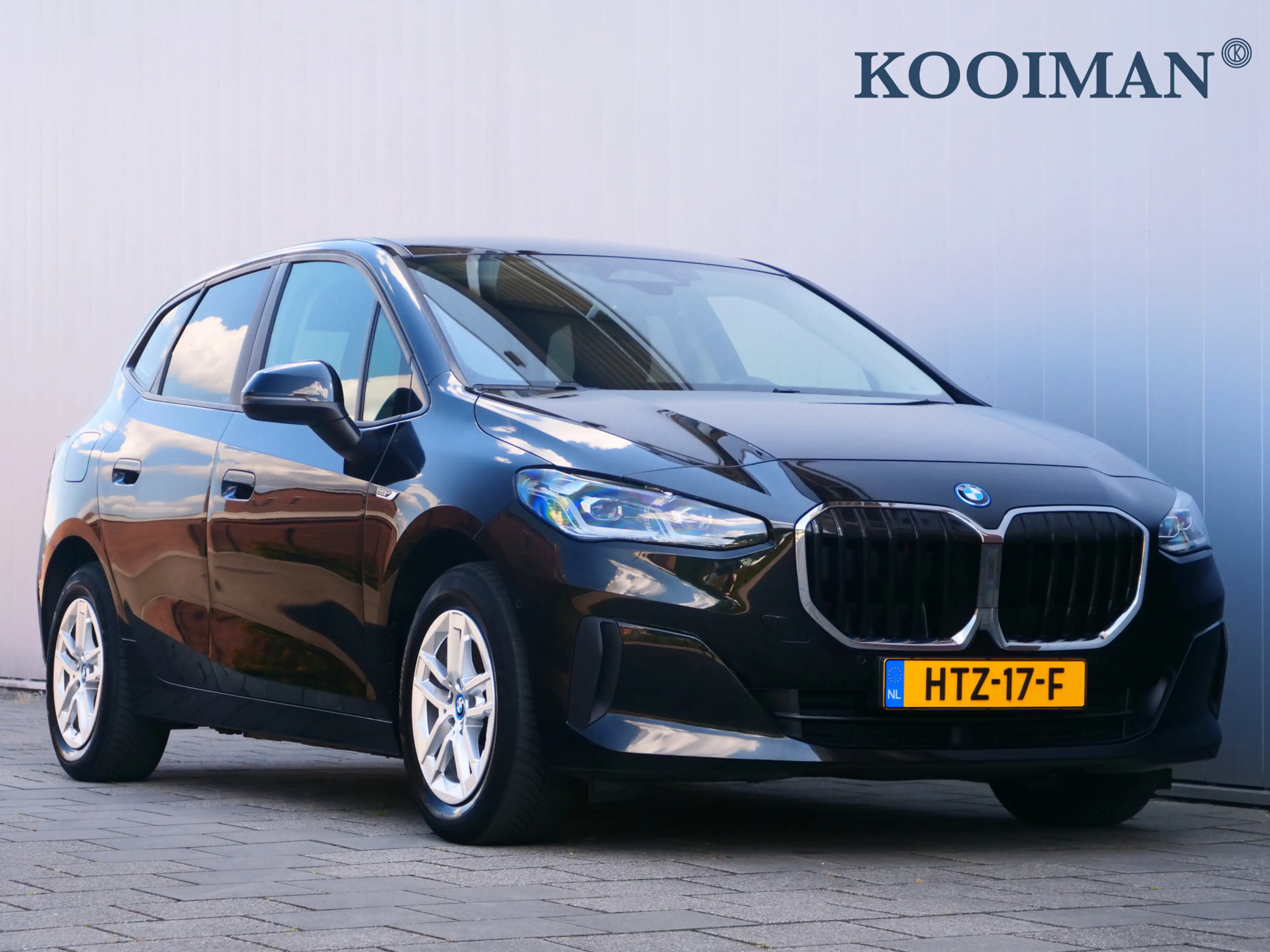 BMW 225 2-serie Active Tourer 225e xDrive 245 Pk Automaat