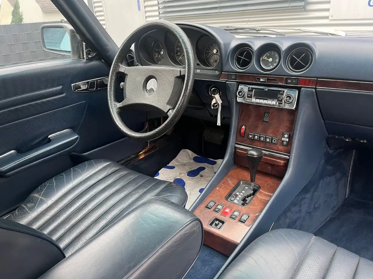 Mercedes-Benz SL 500 R107 LEDER*SITZHEI*KLIMA*TÜV.07.2028*H-ZU, foto 10