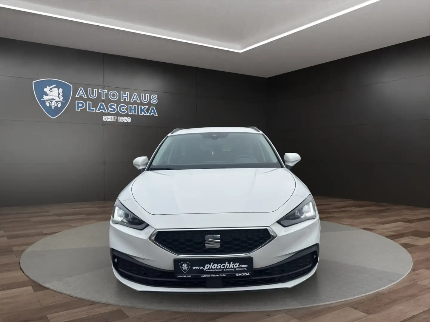 SEAT Leon ST 1.0 TSI Reference LED*GJR*CARPLAY Klima Weiß - 2