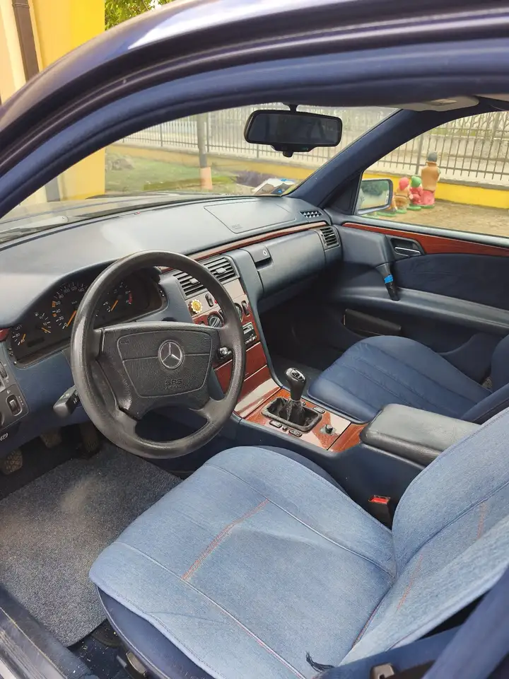 Mercedes-Benz 250 classic, foto 6