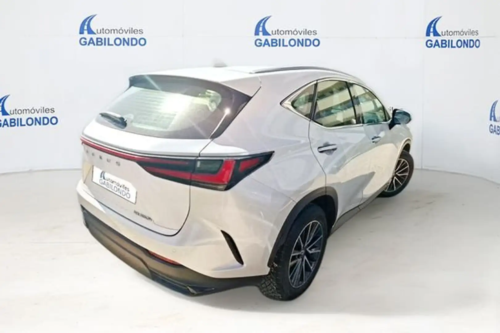 Lexus NX 350h Business 2WD Blanco - 2