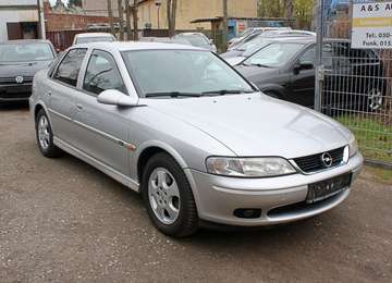 1.8 16V Edition 100 / TÜV/AU 04/2027