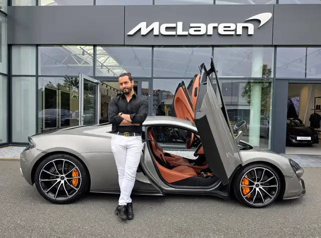 McLaren 570S 570S Coupe V8 3.8 570CV LUXURY PACK _ SERVICE BOOK COMPLETO MCLAREN UFFICIALE _ CERCHI 20" MSO (€8000) _ LIFT
