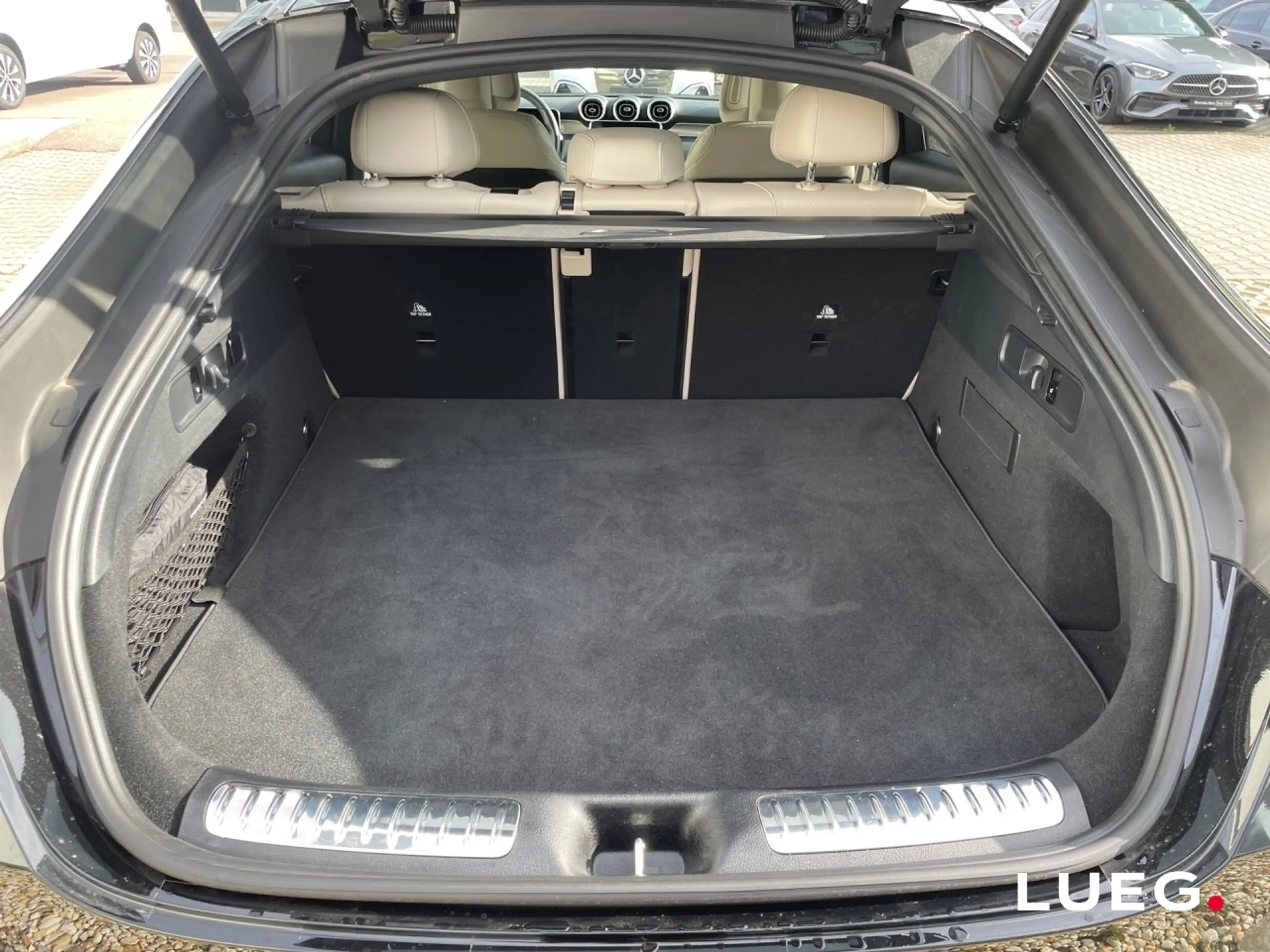 Mercedes-Benz GLC 200 4M Distronic Perf AHK AUT Kam. KeyLess — photo 16