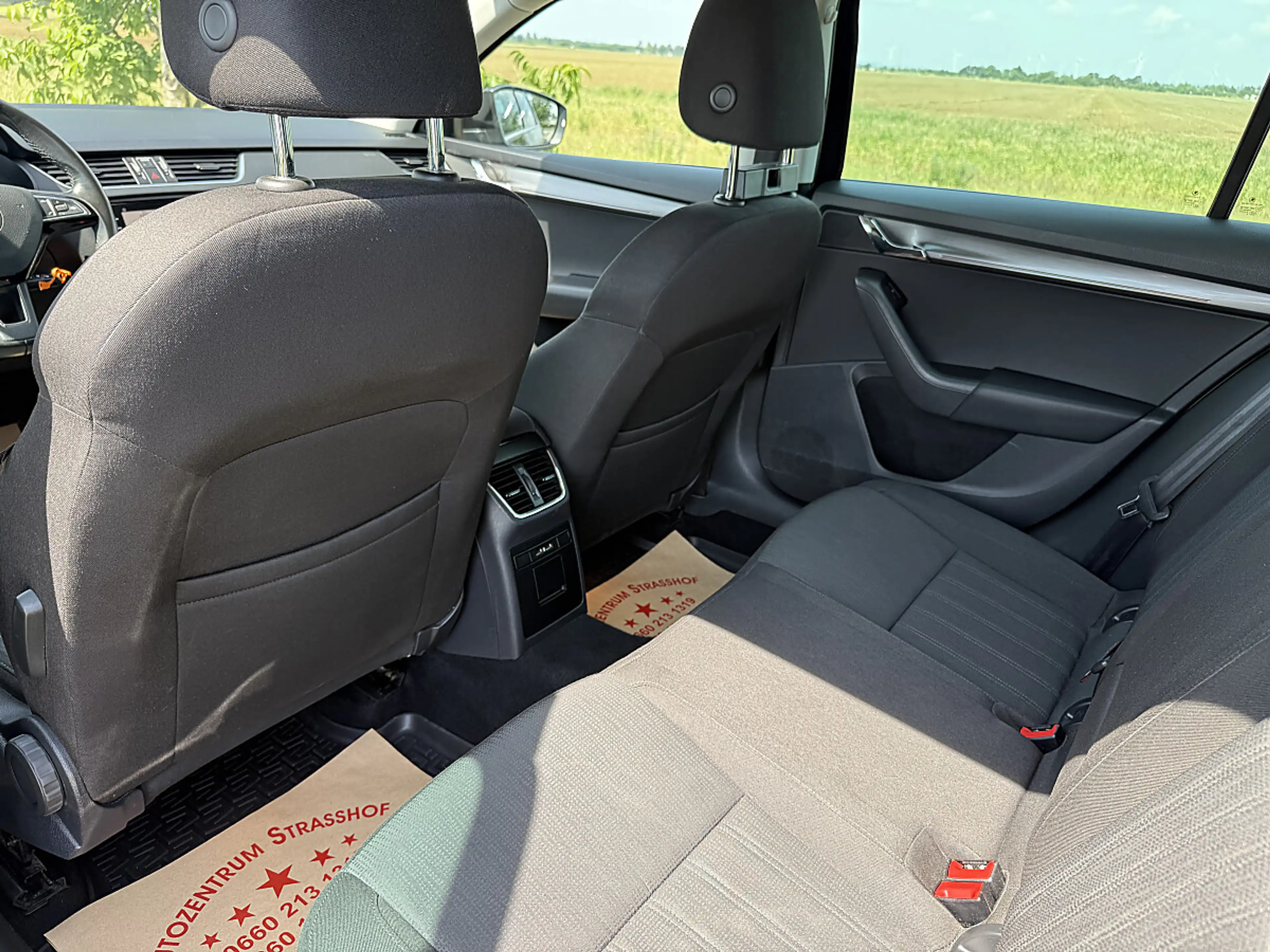 Skoda Octavia Combi 2,0 Style TDI 4x4 DSG — photo 7