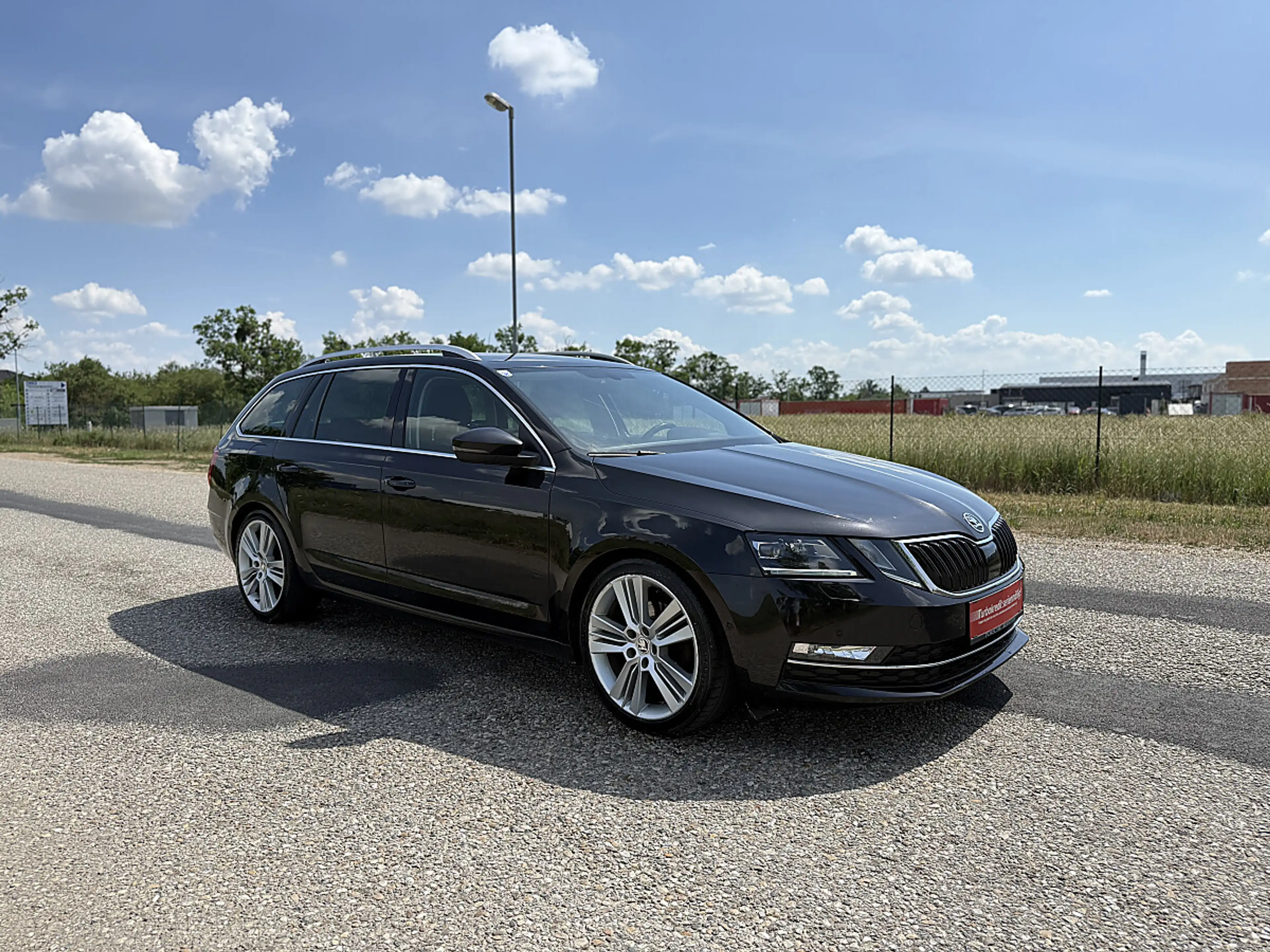 Skoda Octavia Combi 2,0 Style TDI 4x4 DSG — photo 3