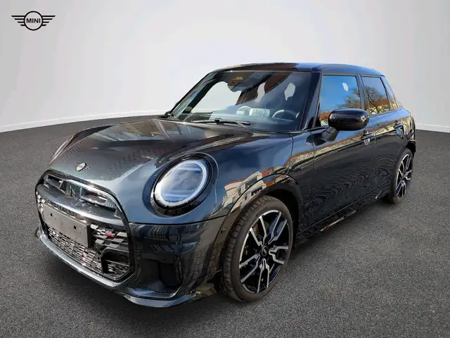 MINI Cooper S John Cooper Works Trim