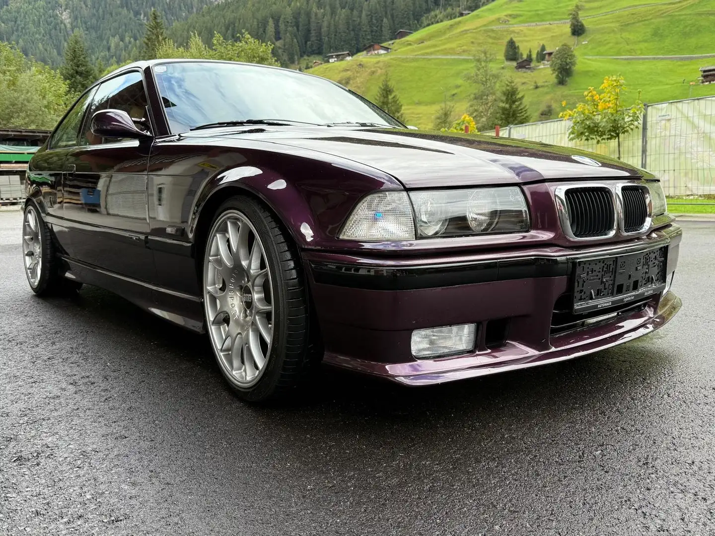 BMW 328 328i Coupé Exclusiv-Edition Violett - 2