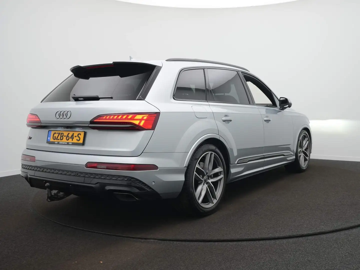 Audi Q7 55 TFSI e quattro Pro Line S |4W BESTURING | HUD | Grijs - 2