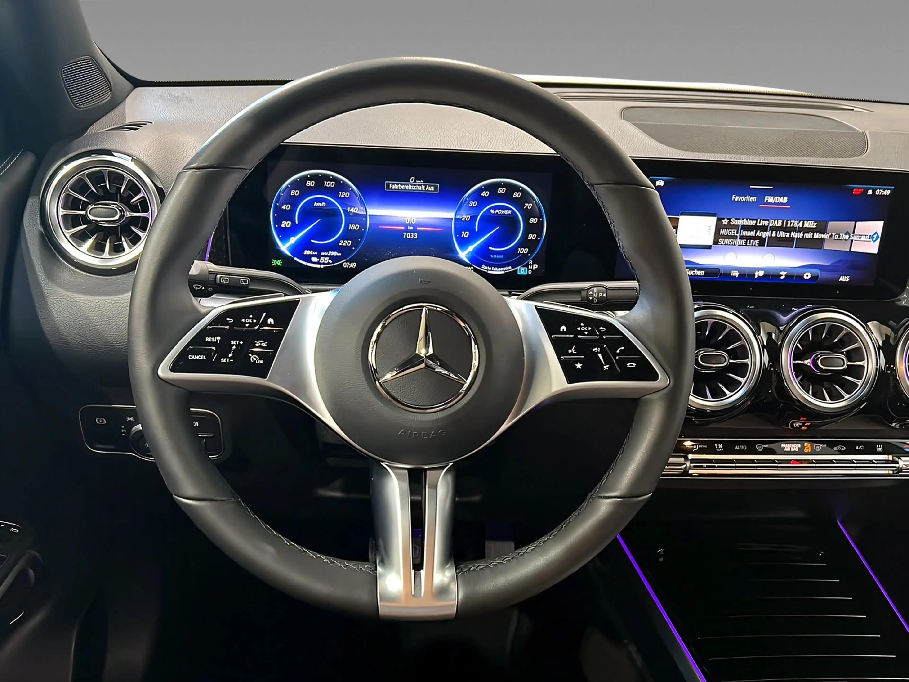 Mercedes-Benz EQB 250 + PROGRESSIVE+LED+CarPlay+LrHz+HandsFree — photo 14