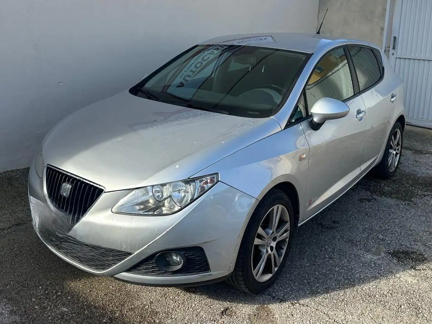 SEAT Ibiza Ibiza 1.6TDI CR Copa Style DPF 105 Copa Style Plateado - 1