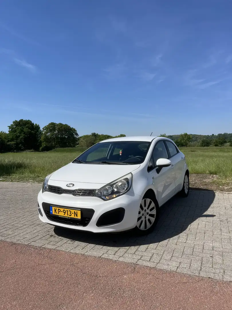 Kia Rio 1.2 CVVT Wit - 1