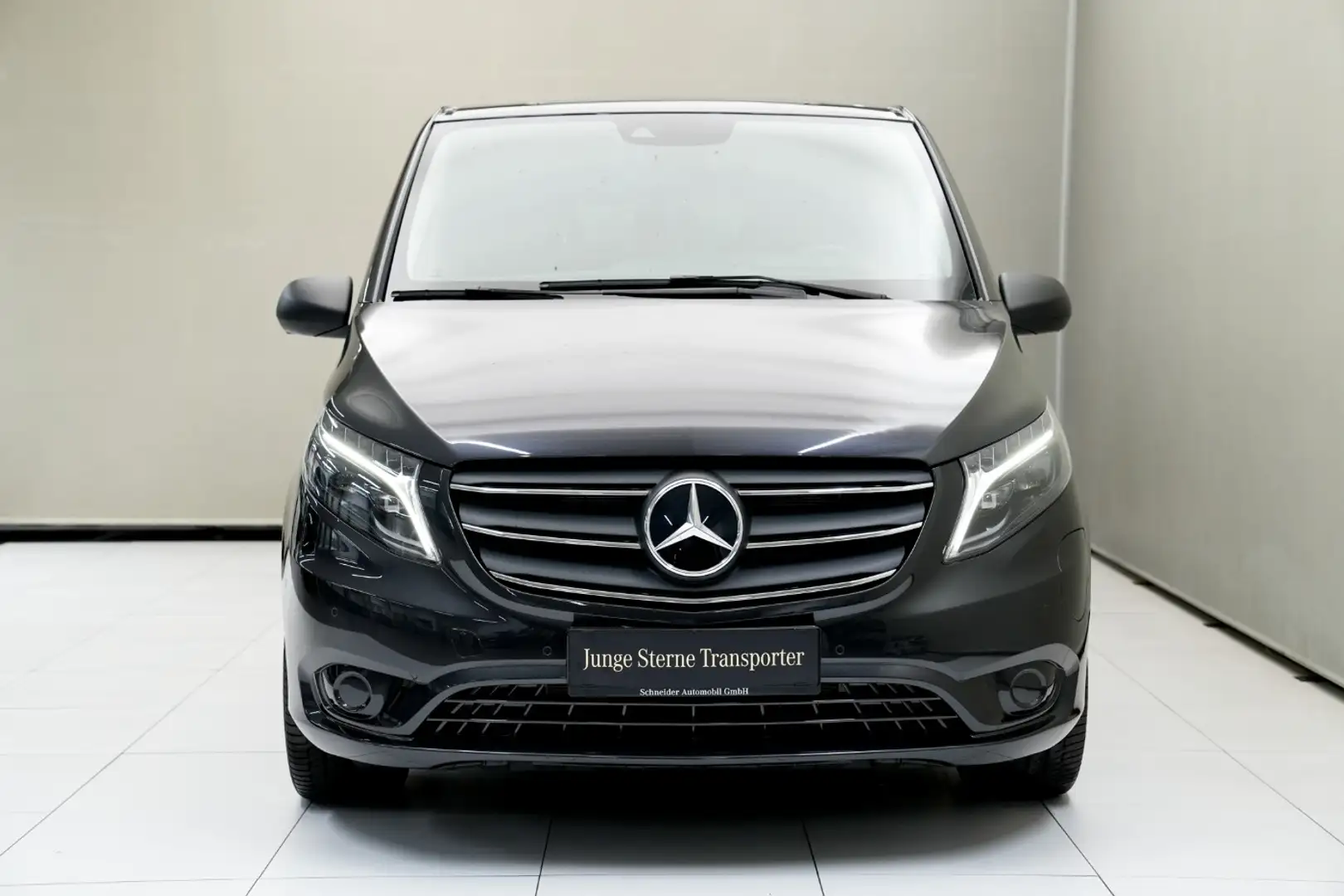 Mercedes-Benz Vito e 129 Tourer PRO Lang ACC PDC KAM KlimaA Grijs - 2