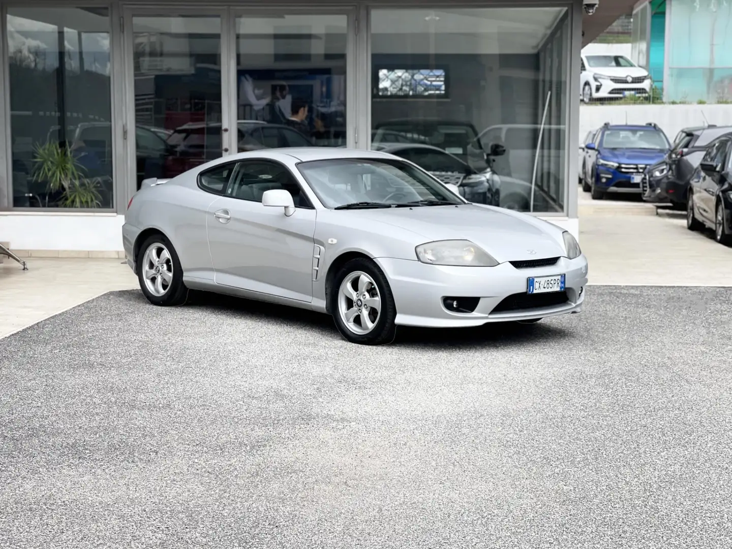 Hyundai Coupe 1.6 Benzina 105CV Neo - 2005 Grau - 1