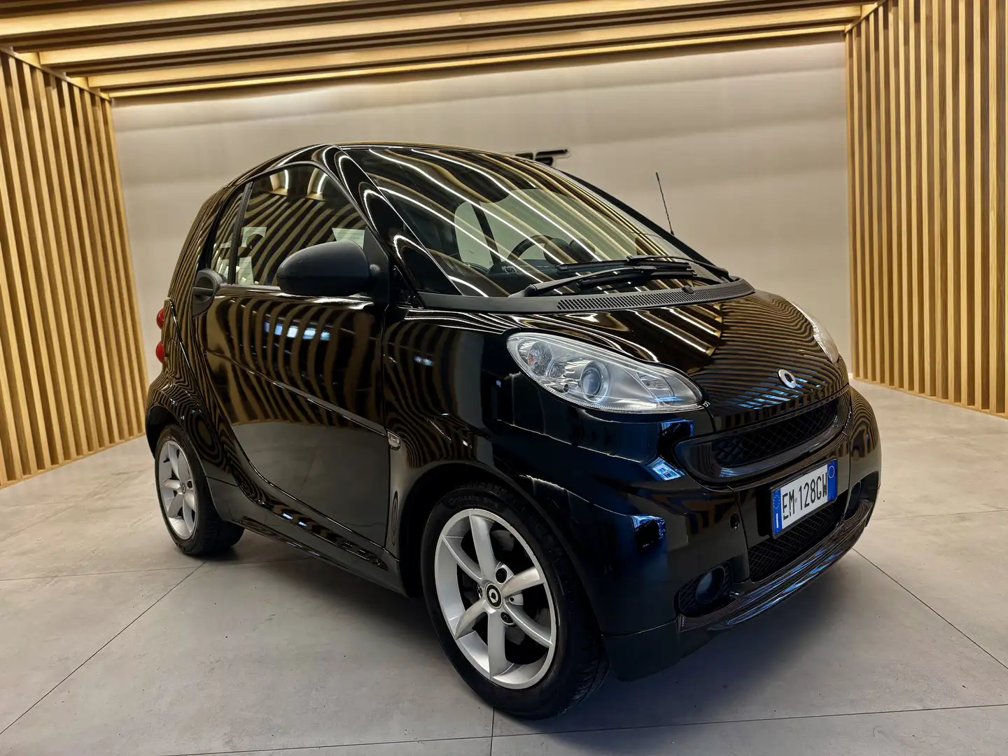 smart forTwo 0.9 52kw neopatentati PULSE SERVOSTERZO mp3 usb Noir - 2